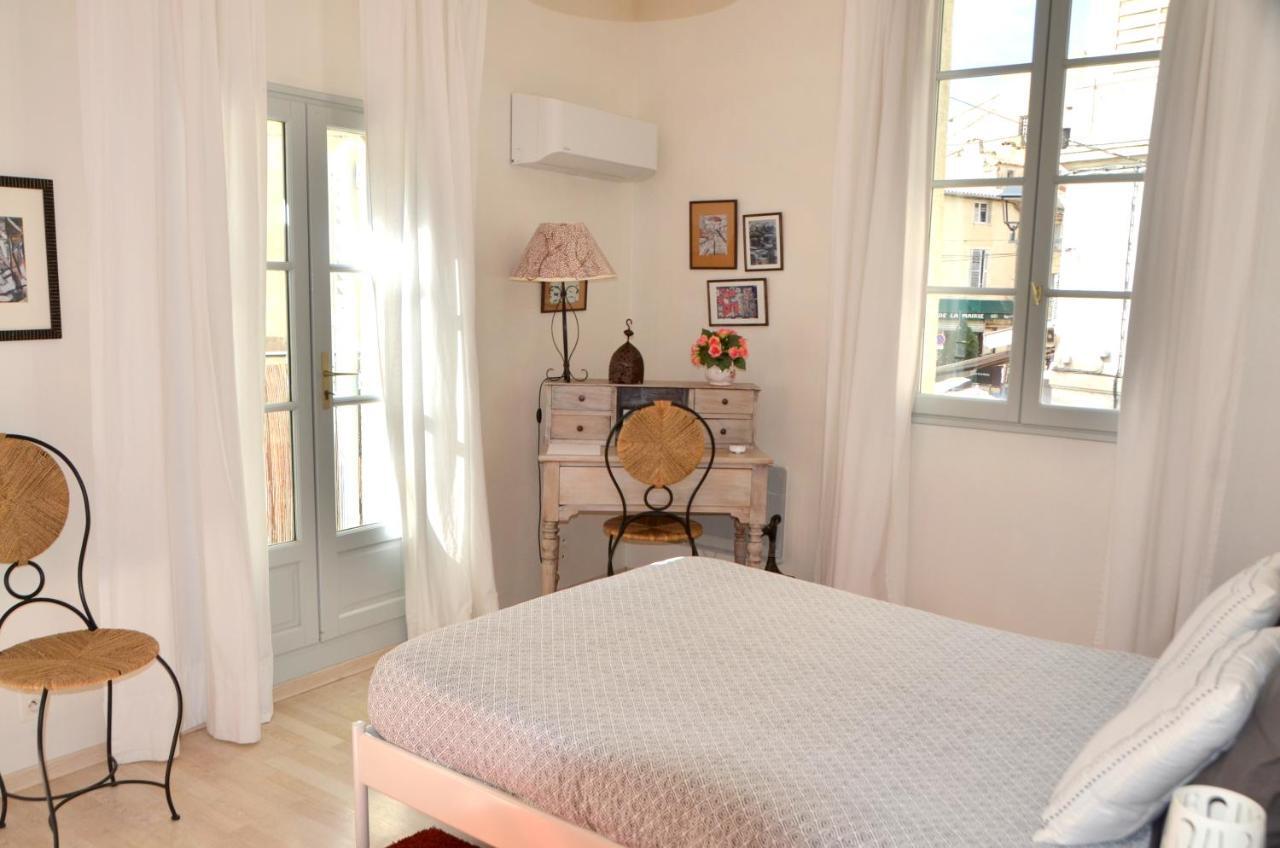 Bel Appartement Villeneuve Les Avignon Eksteriør billede