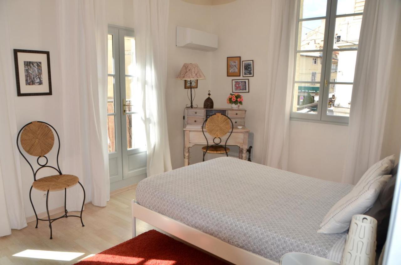 Bel Appartement Villeneuve Les Avignon Eksteriør billede